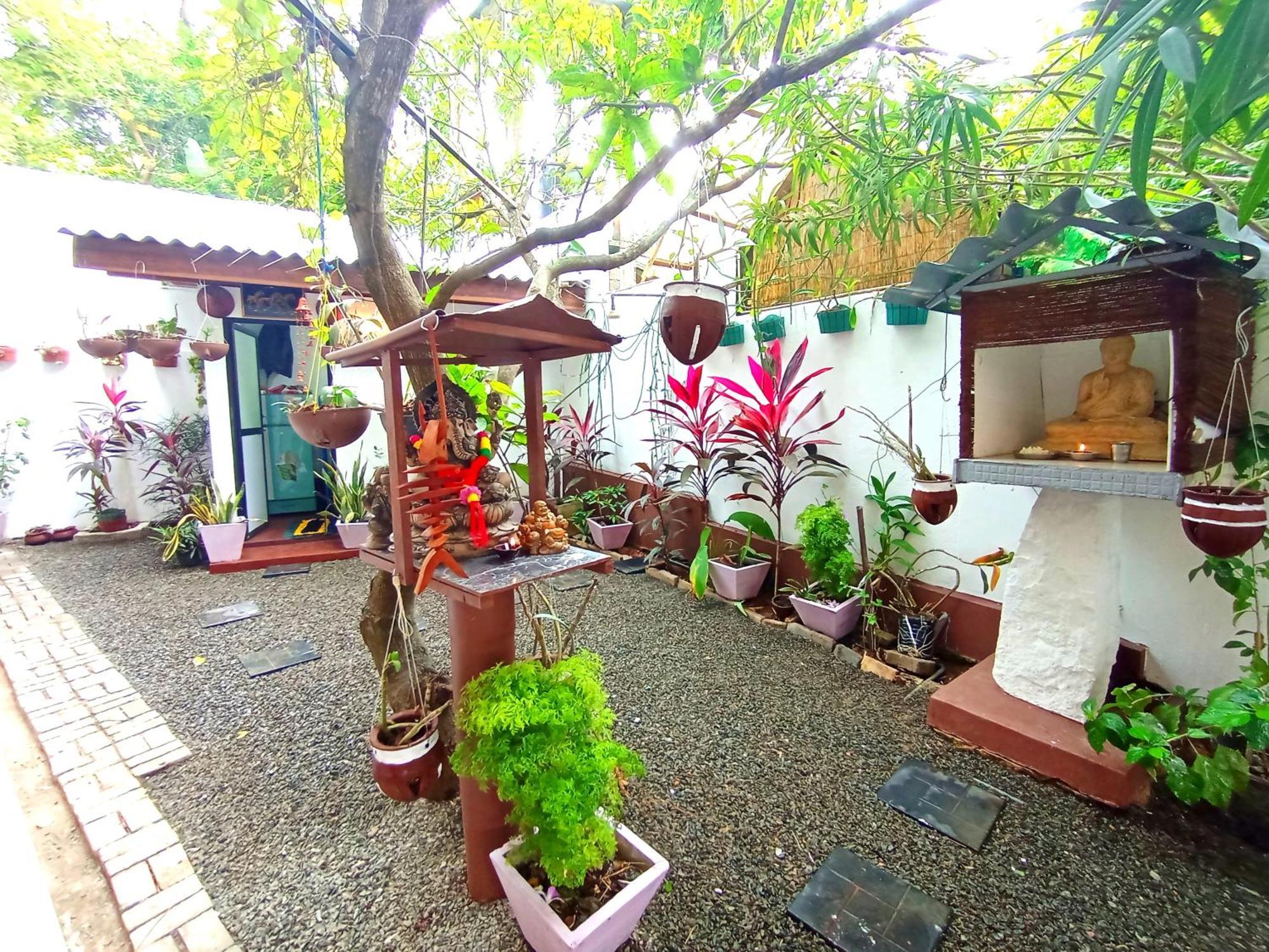 Ramesh Guesthouse Mirissa Exterior foto