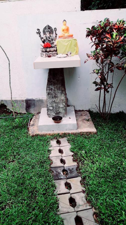 Ramesh Guesthouse Mirissa Exterior foto